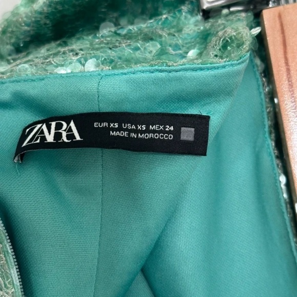 Zara Green Sequin Pencil Skirt - Picture 3 of 3